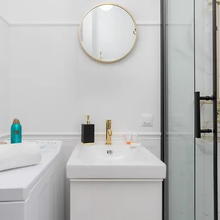 śródmieście żwirki I Wigury By Renters