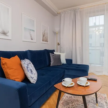 Apartment Stylowy Blisko Plazy Srodmiescie By Renters *